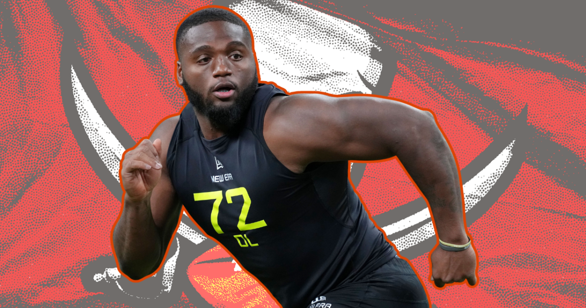 Buccaneers Hit with Potentially Major Injury on Day 3 of Training Camp - Athlon Sports