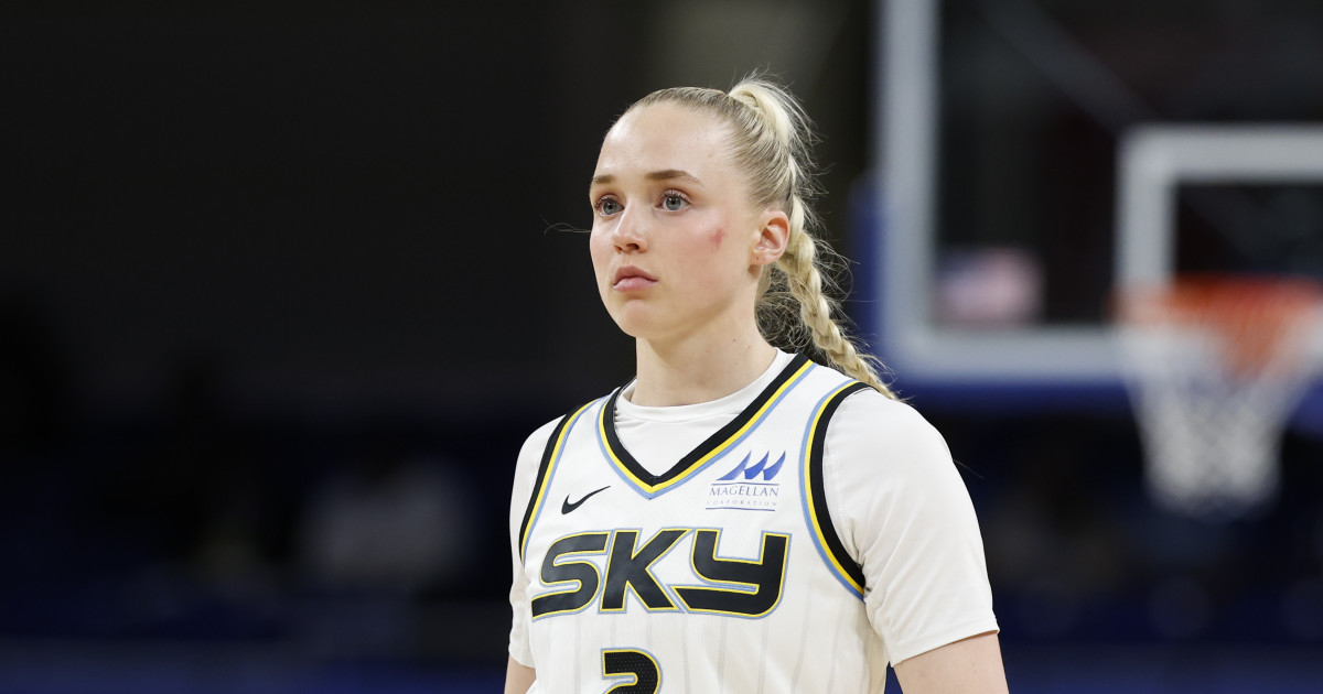 Hailey Van Lith Breaks Silence on WNBA Legend's Disrespectful Social Media  Comment - Athlon Sports
