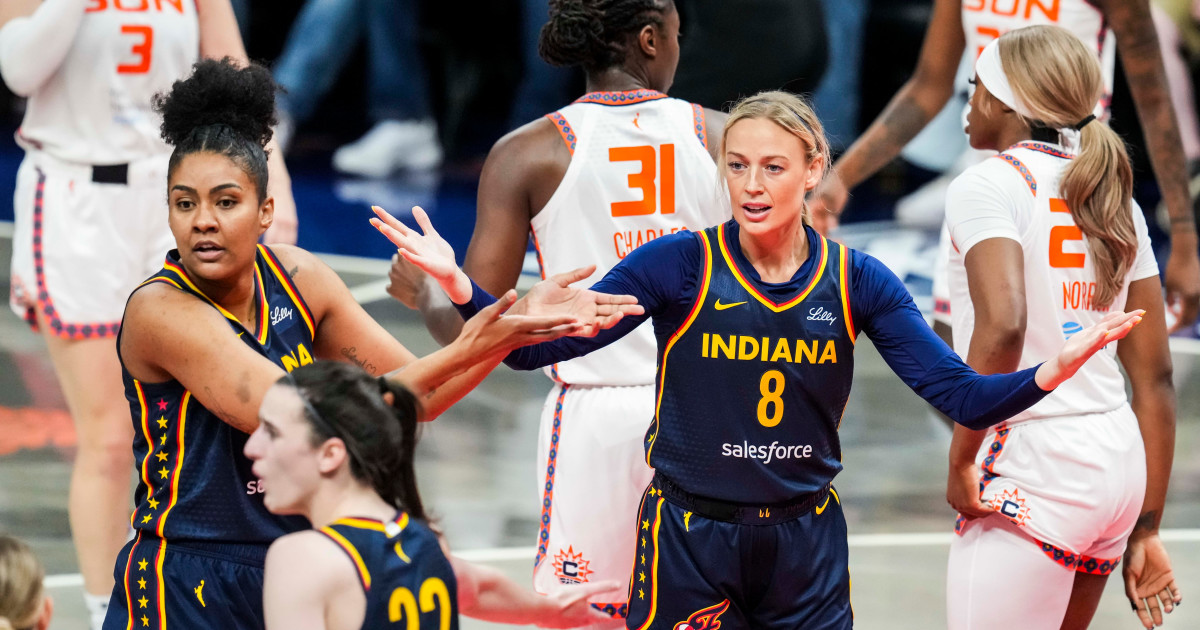 Fever's Sophie Cunningham Takes Punishment After Fight vs. Connecticut Sun  - Athlon Sports