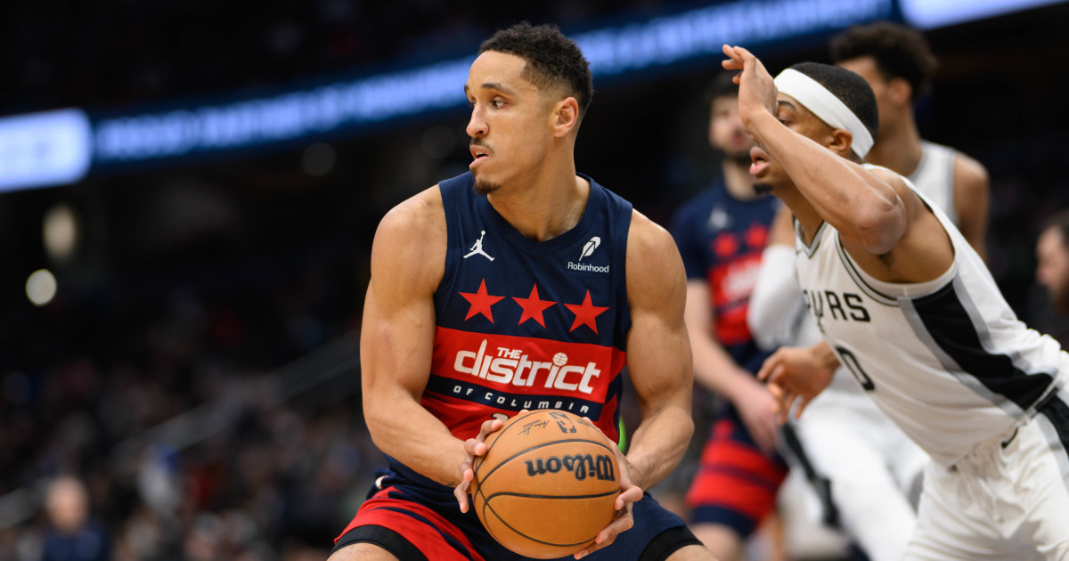 Lakers Pegged as Landing Spot for Guard Named Top Free Agency 'Steal' - Athlon Sports
