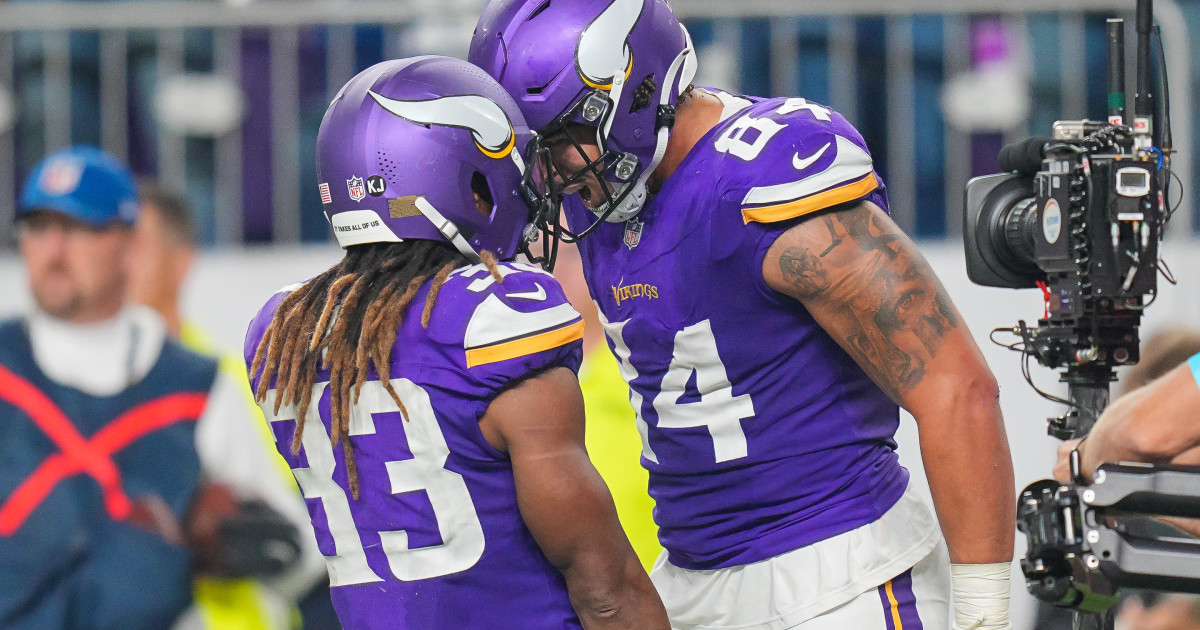 Vikings' $21 Million Starter Eyeing Exit After Season - Athlon Sports