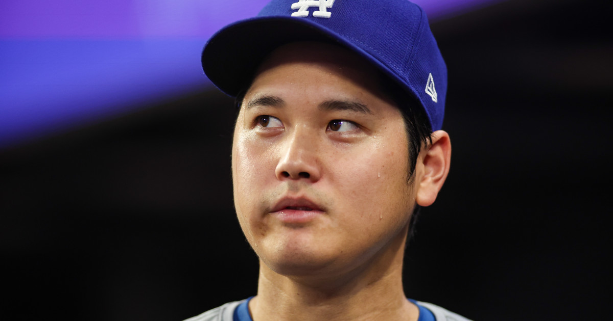 Dave Roberts Had Shohei Ohtani Message After Dodgers’ Third Straight Loss - Athlon Sports