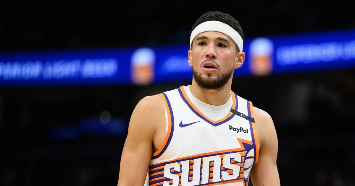 Suns Earn Poor Offseason Grade for Refusing to Completely Blow Up Roster - Athlon Sports