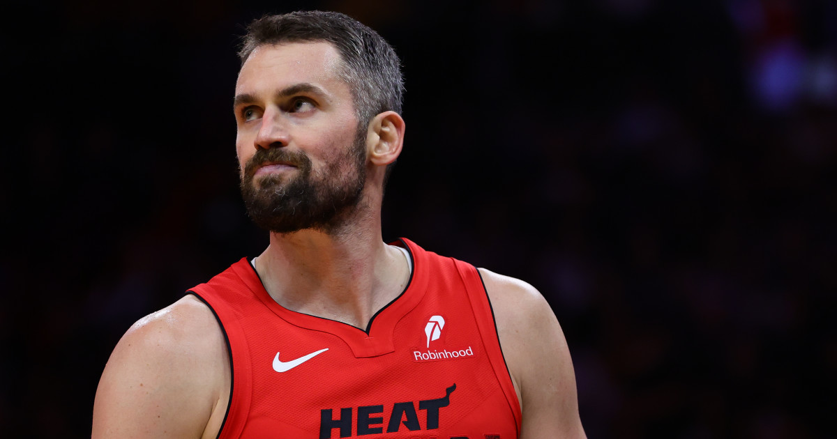 Lakers Fans React to Potential Kevin Love, LeBron James Reunion - Athlon Sports