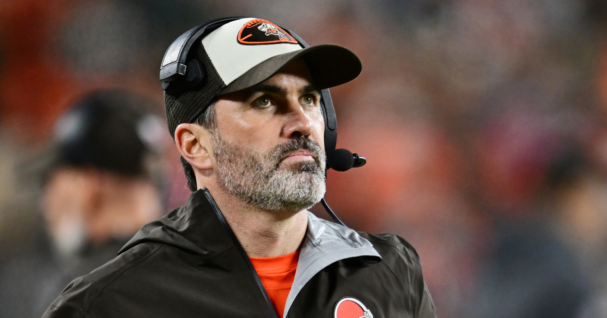 Browns Head Coach Faces Allegations After Shedeur Sanders Decision