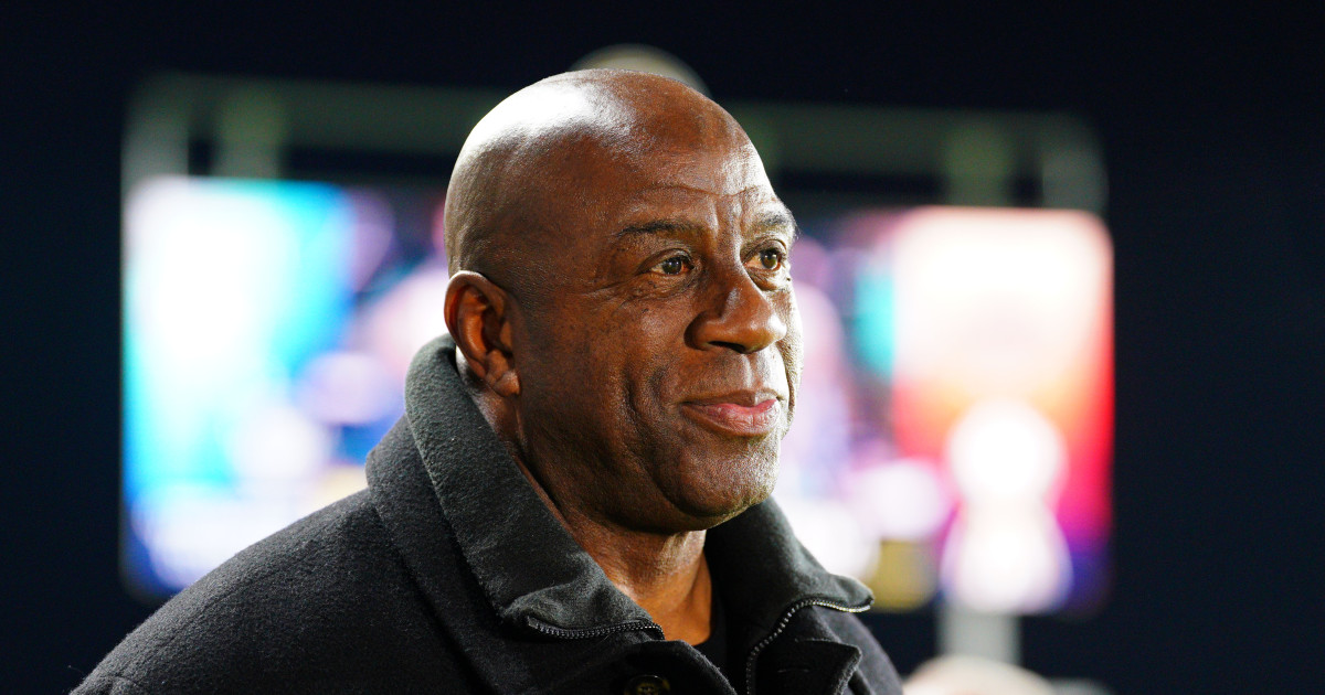 NBA Legend Magic Johnson Reacts to Death of Former Basketball Coach ...