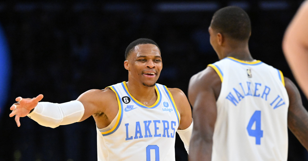 Former Lakers Guard Signs With New Team on Thursday - Athlon Sports