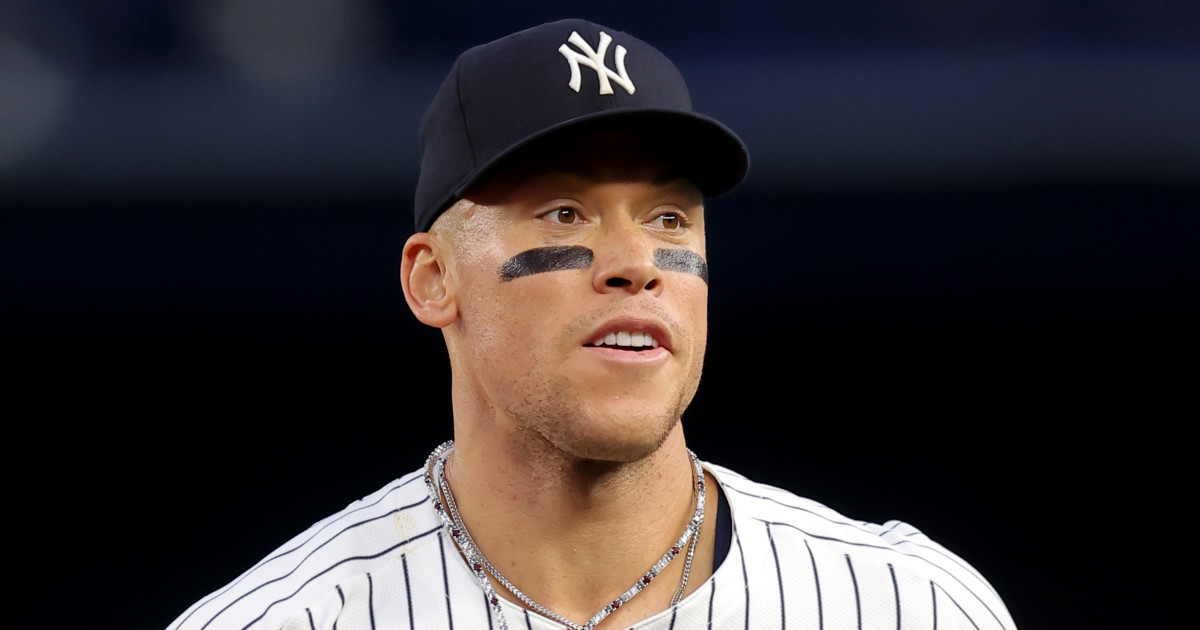 Luka Doncic, Aaron Judge Meeting Inside Yankee Stadium Catches Everyone's Attention - Athlon Sports