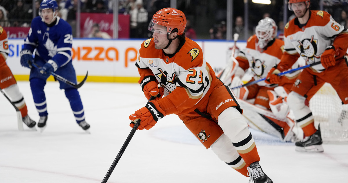 Canadiens Linked to Ducks’ Restricted Free Agent Amid Unclear Nazem Kadri Availability - Athlon Sports