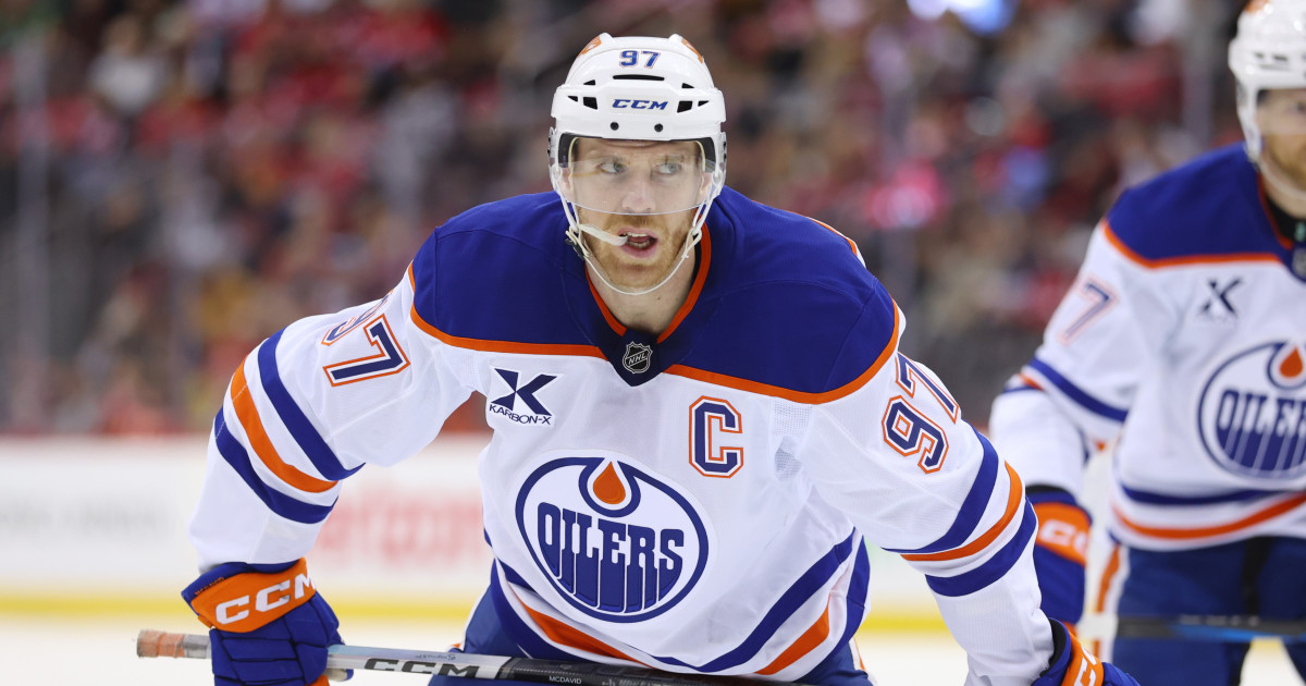 Oilers Insider Provides Timeline for When Connor McDavid’s Future Could Be Decided - Athlon Sports