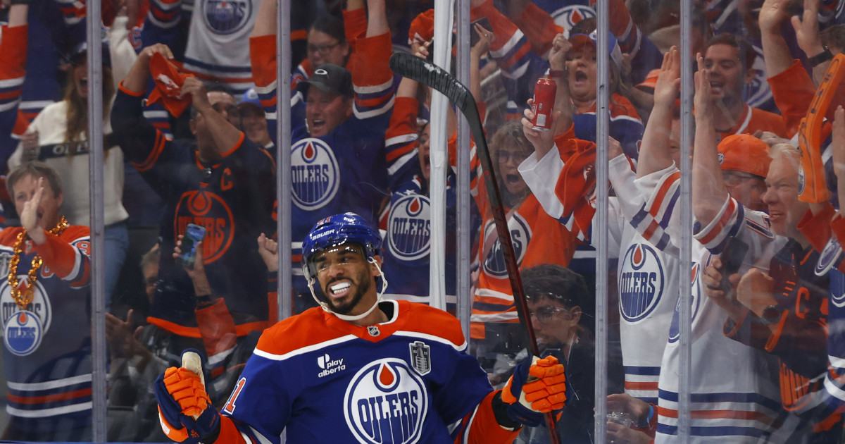 Former Oilers Forward Feels 'Privileged' Joining Canucks - Athlon Sports