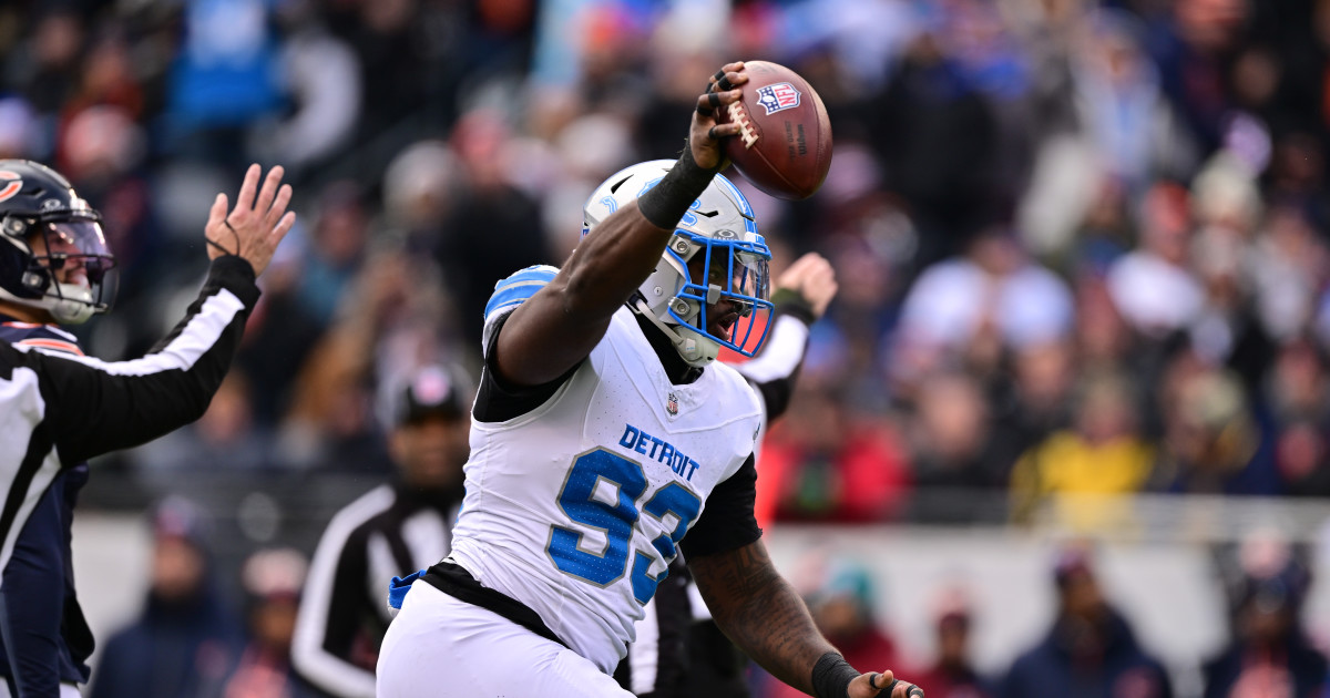 Detroit Lions' Josh Paschal Named a Potential Cut Candidate - Athlon Sports