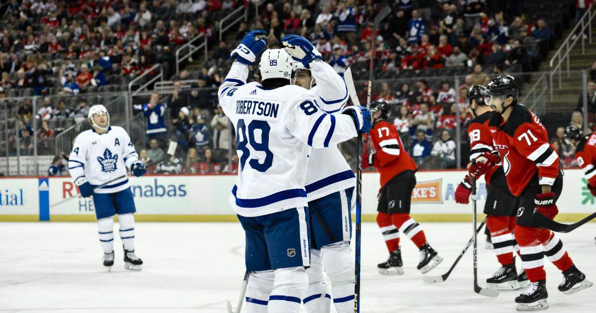 Why NHL Analyst Is Skeptical About Nick Robertson's Role/Fit With Maple Leafs - Athlon Sports