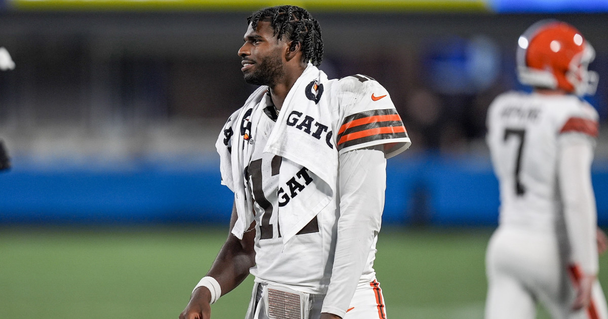 AFC Executive’s ‘Shocked’ Reaction to Shedeur Sanders’ Browns Debut - Athlon Sports