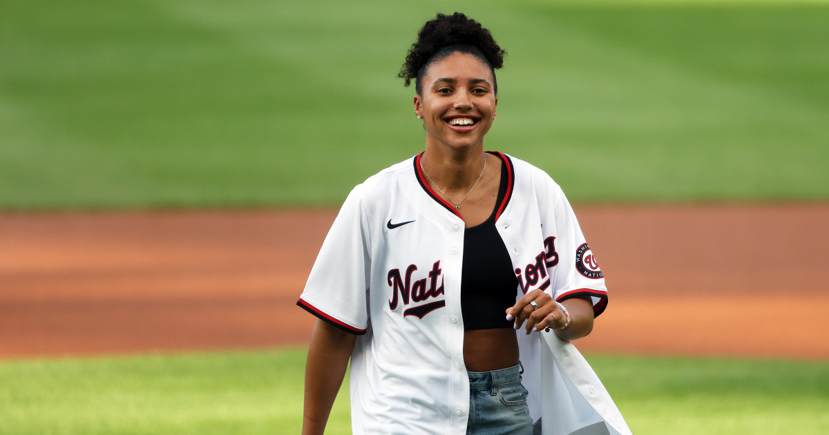 UConn’s Azzi Fudd Makes Announcement Before NCAA Tournament - Athlon Sports