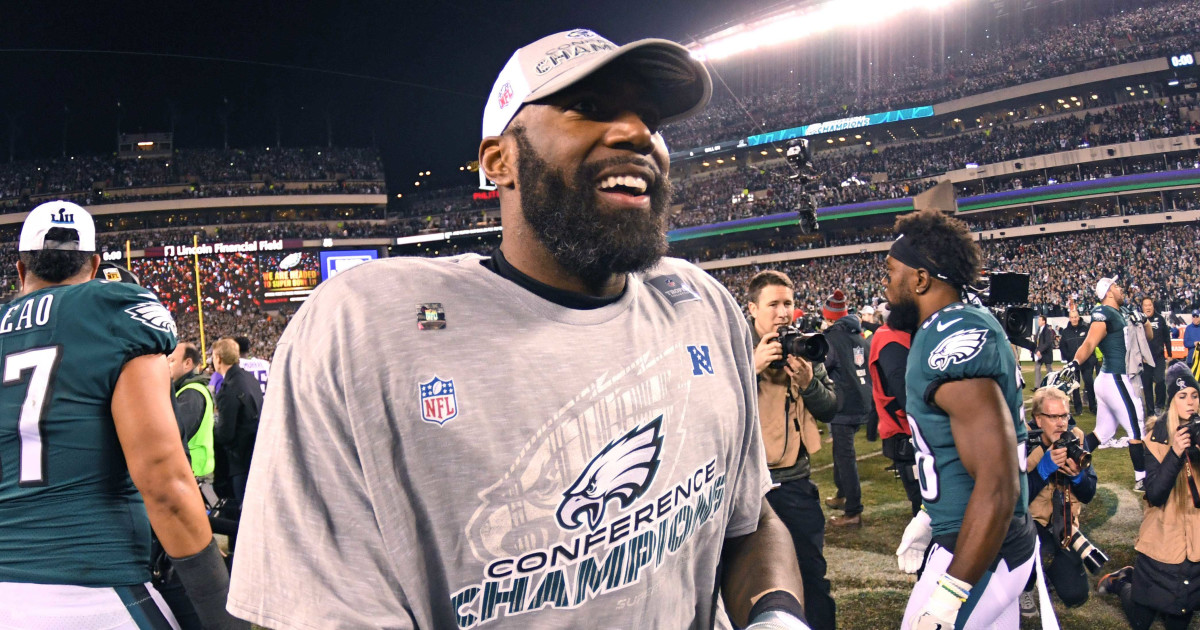 Eagles Celebrate Past and Modern Greatness With Hall Of Fame Announcement - Athlon Sports