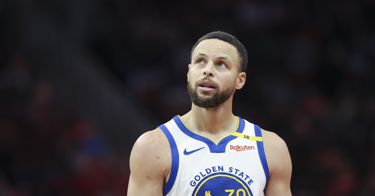 Warriors, Lakers Predicted to Swap Superstars in Blockbuster Trade That Would Shake Up NBA - Athlon Sports