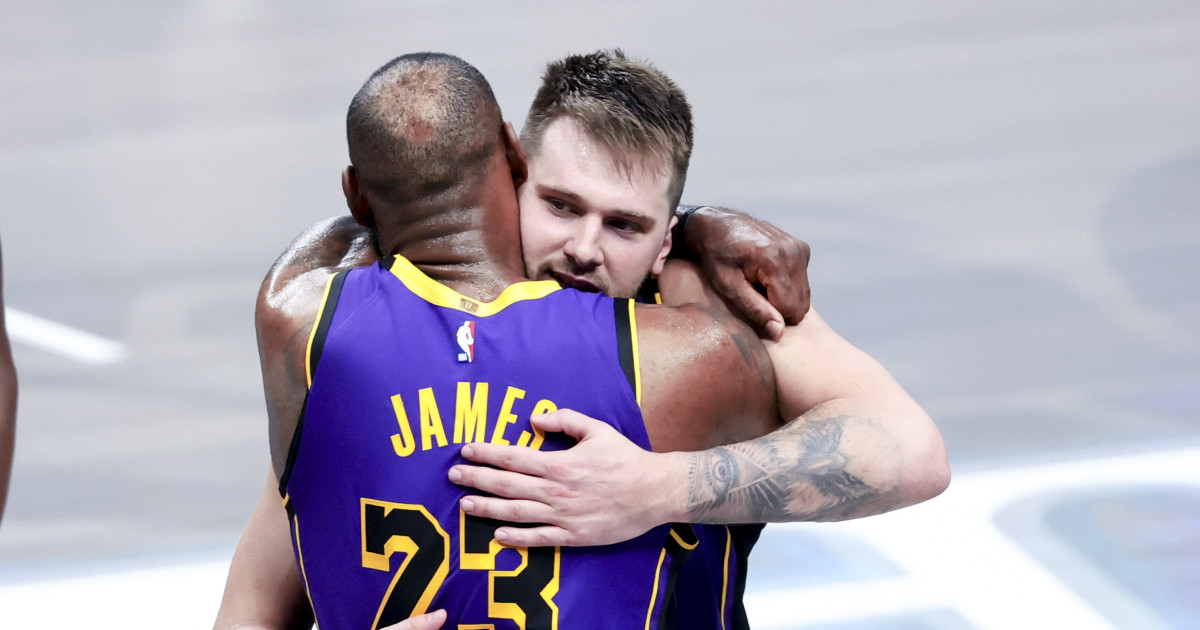 LeBron James Sends Personal Message to Family Member Who Passed Away 38  Years Ago - Athlon Sports