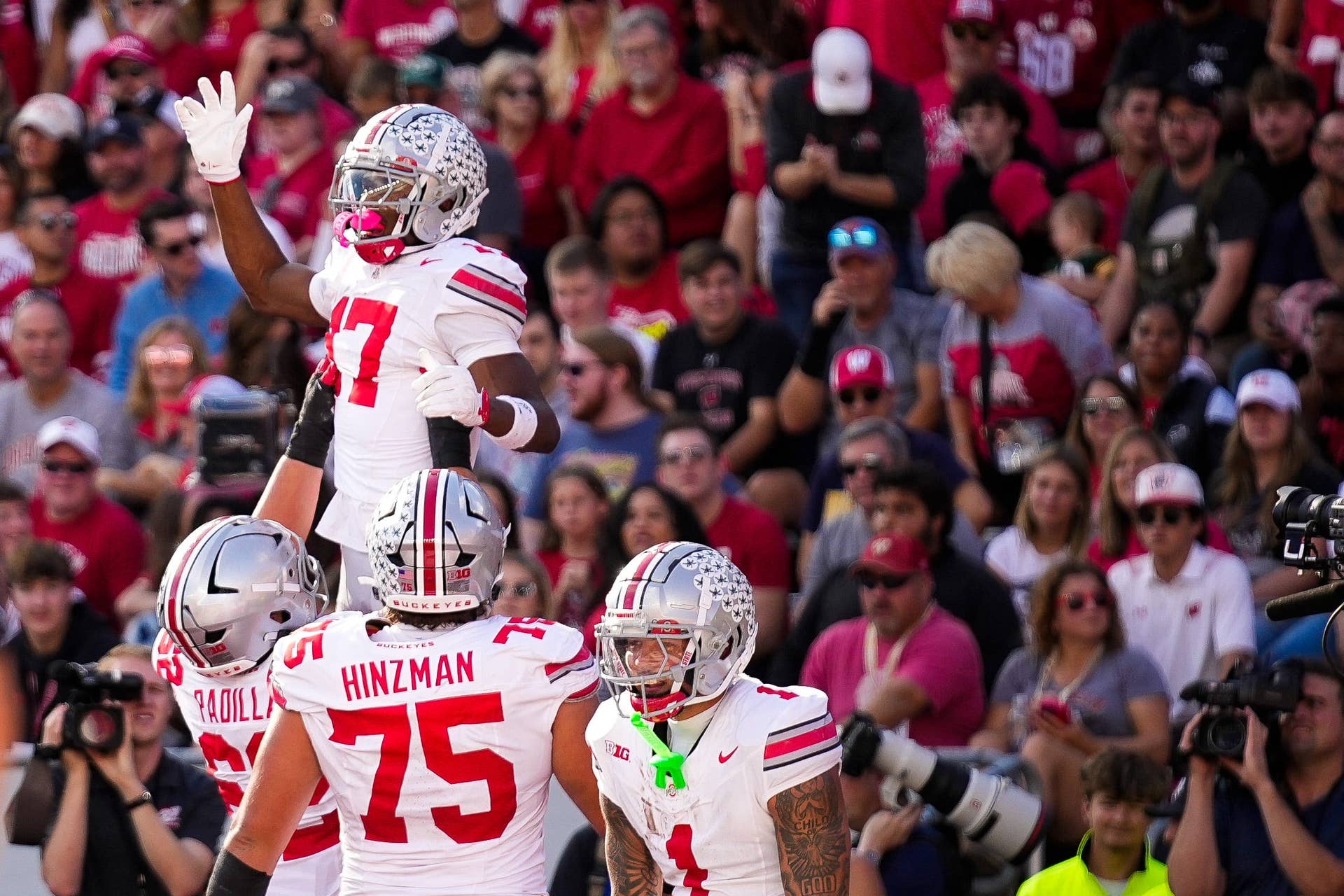 Miami Dolphins Seven-Round Mock Draft: How to Rebuild in a Tank Season