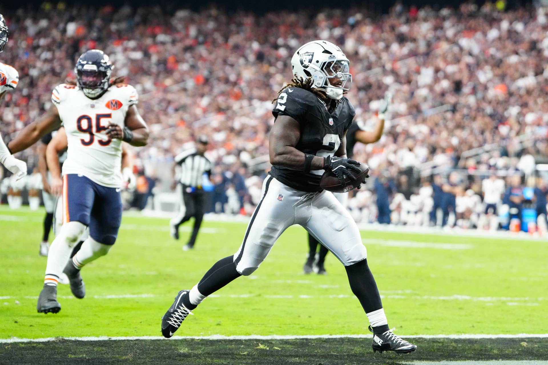 Talking Ball And Watching Tape With Las Vegas Raiders Running Back Ashton  Jeanty - Athlon Sports