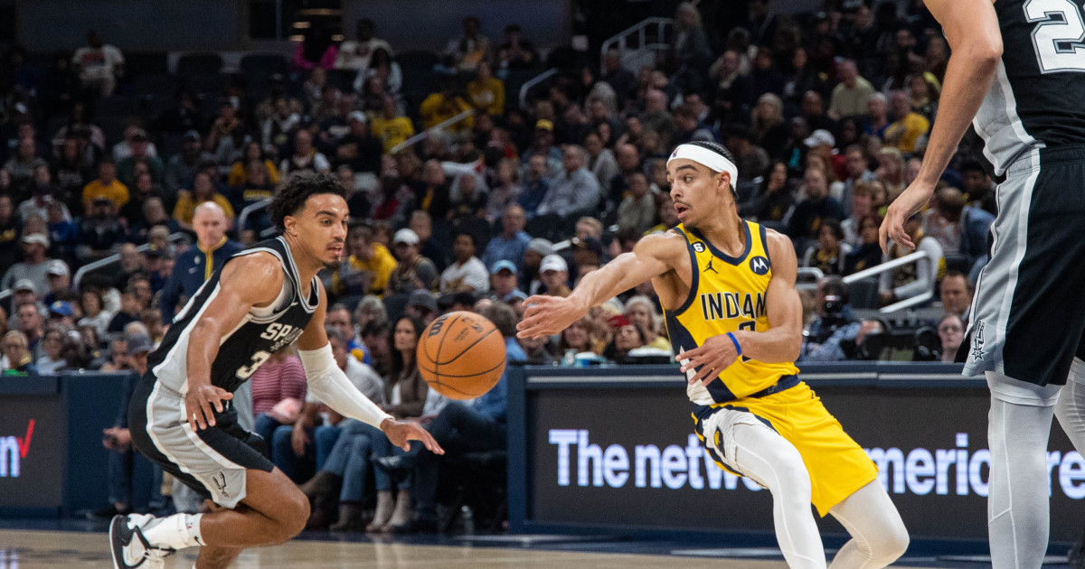 Ryan Nembhard Could Be the Mavericks’ Brotherly Hidden Gem - Athlon Sports