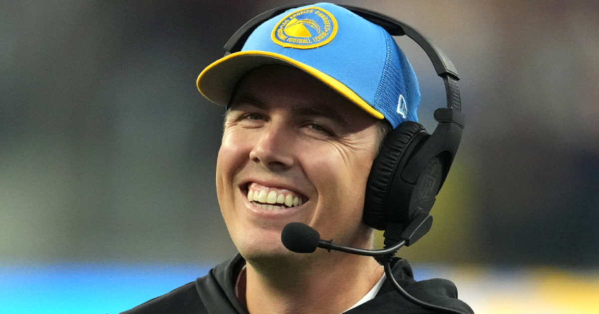 Kellen Moore Set to Interview For NFL Head Coaching Job