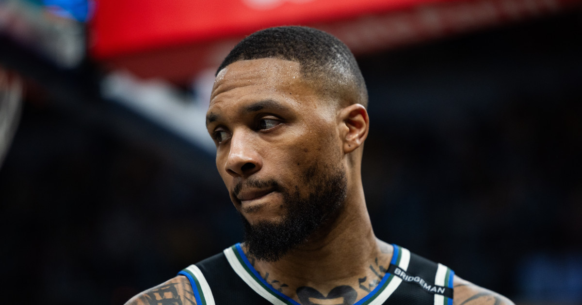 Damian Lillard to Warriors Not Ruled Out After Latest Report - Athlon Sports