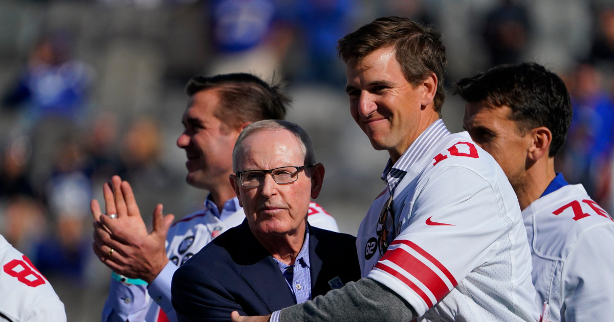 Giants’ Eli Manning Hall of Fame Candidacy Earns Support from All-Pro Teammate - Athlon Sports