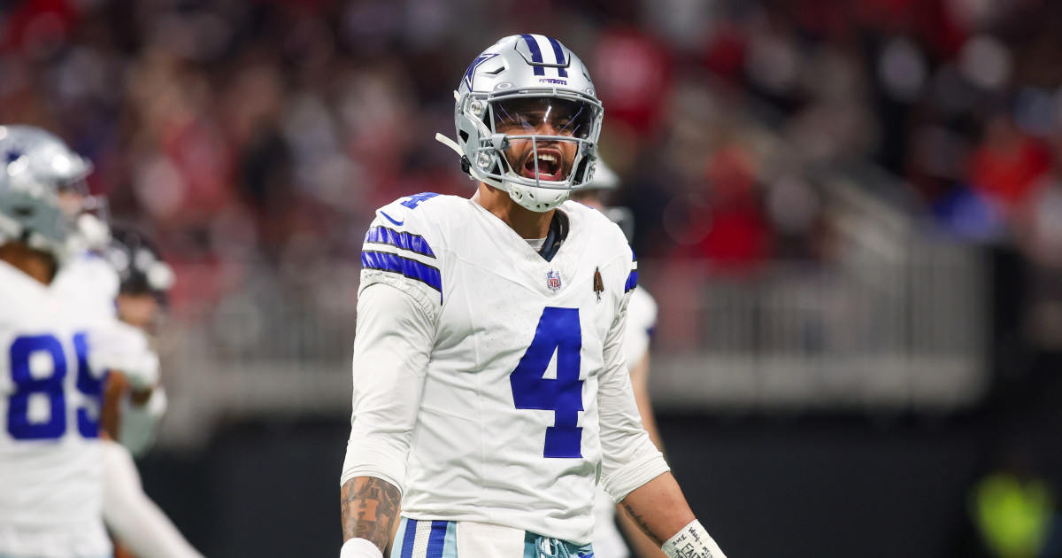 Former NFL MVP Issues Cold-Blooded Warning to Cowboys’ Dak Prescott - Athlon Sports