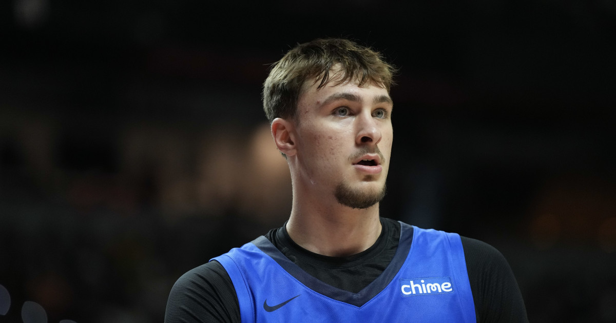 Duke Sends 2-Word Message to Cooper Flagg After Exciting Announcement - Athlon Sports