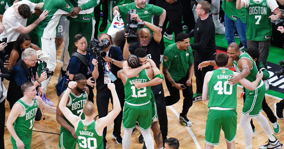 Celtics NBA Champion Signs With New Team - Athlon Sports