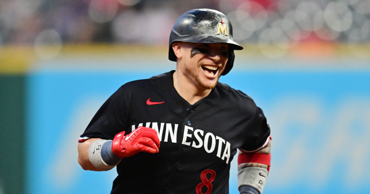 Red Sox Open to Reunion With Fan-Favorite World Series Champion - Athlon Sports