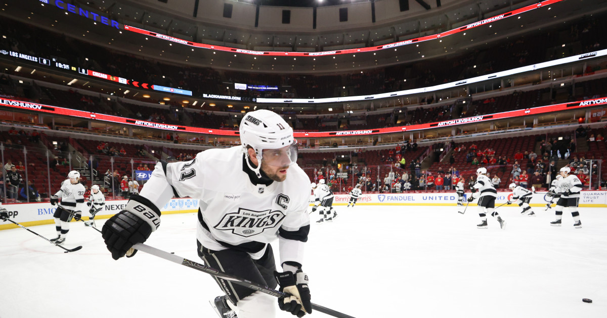LA Kings GM’s Comments Spark Reactions Over Captain’s Career - Athlon Sports