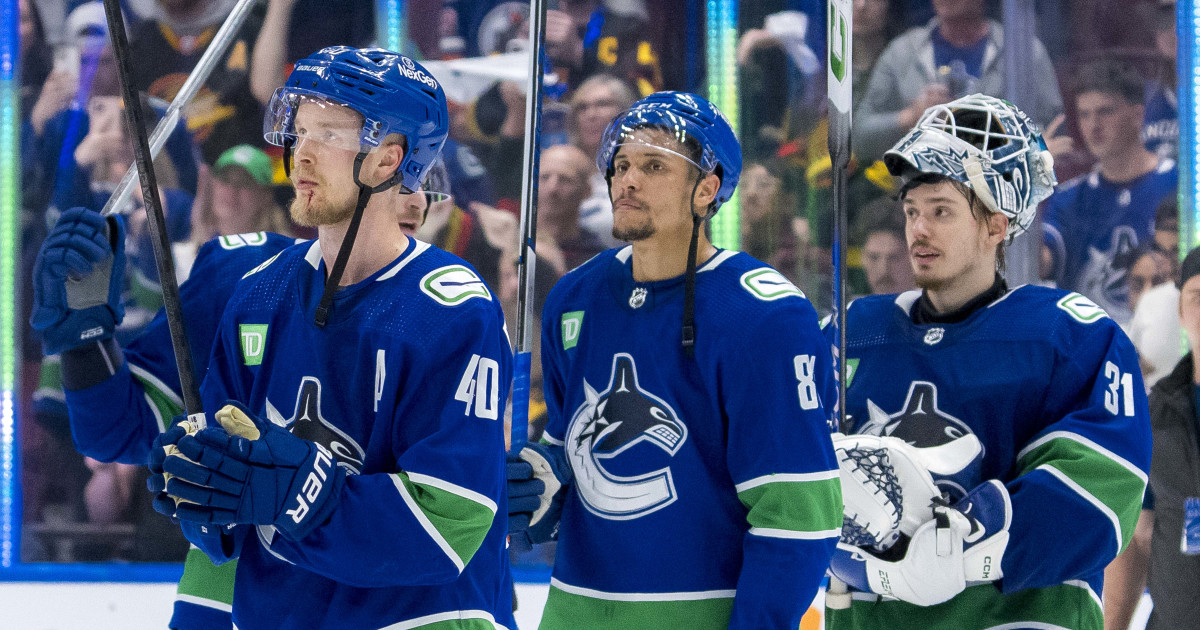 Maple Leafs Complete Unexpected Trade for Middle-Six Forward - Athlon Sports