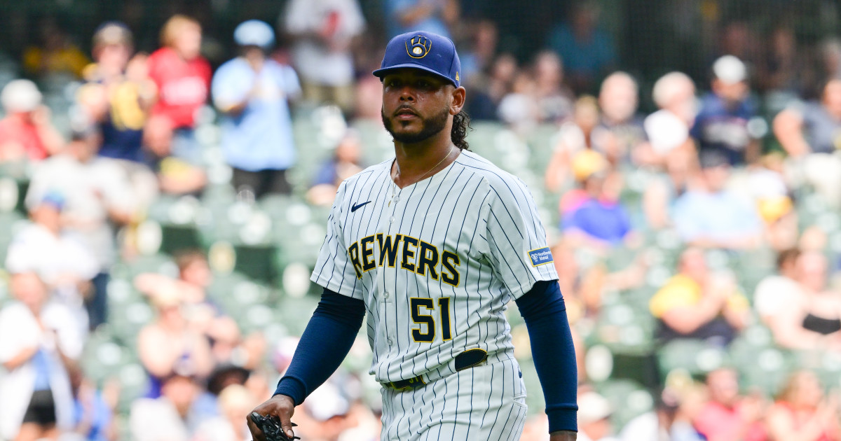 Matt Arnold Cools Trade Rumors Around Brewers Ace - Athlon Sports