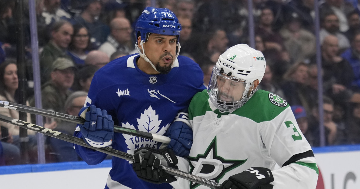 Former Maple Leaf Says Players Are 'Afraid to Talk' in Toronto Market - Athlon Sports