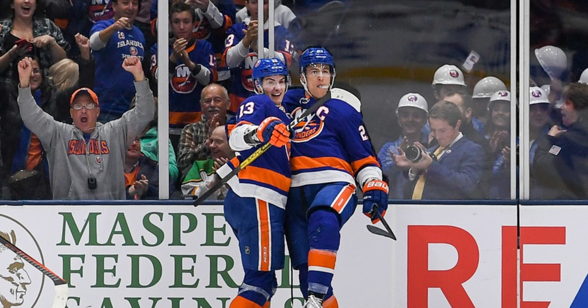 Maple Leafs Predicted to Trade for Islanders Star - Athlon Sports