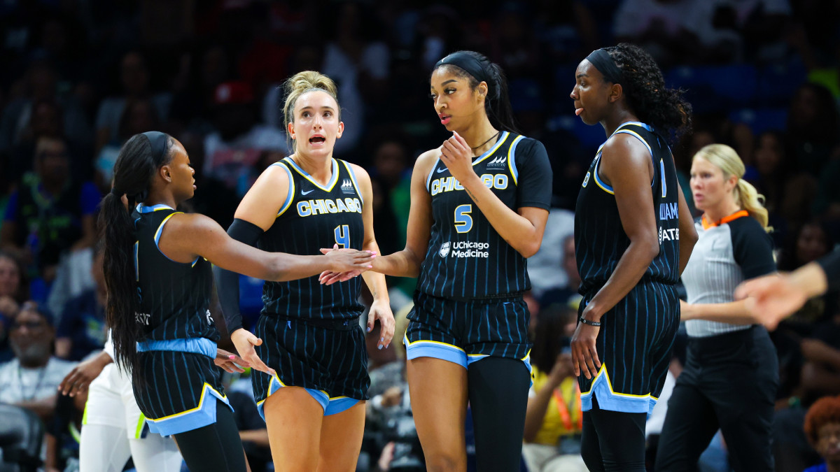 Chicago Sky Player's Admission About Angel Reese Calling Out Teammates is  Turning Heads - Athlon Sports