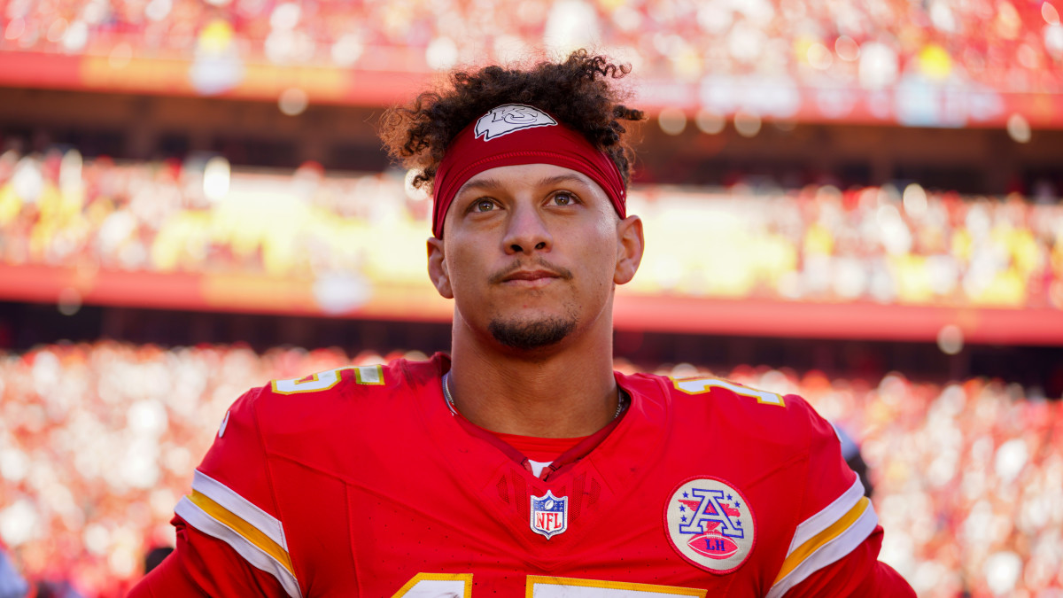 Patrick Mahomes Dealing With Devastating Personal News Amid Super Bowl -  Athlon Sports