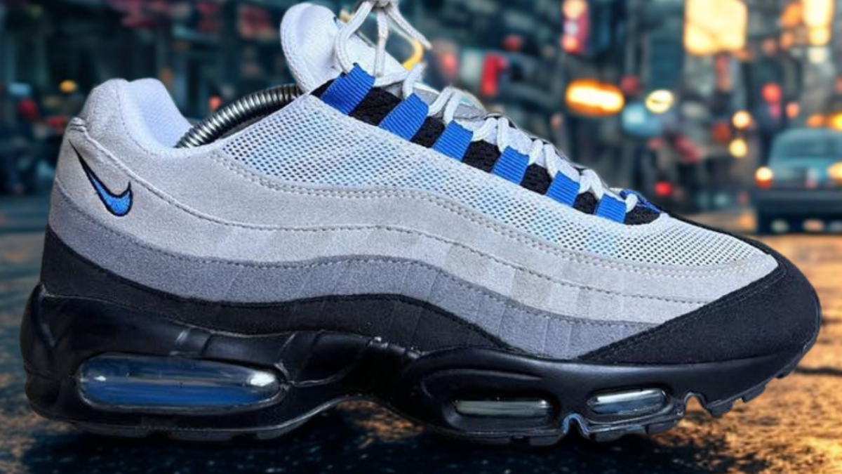 最安値Air Max 95 OGBigBubble Cool Blue 28.5 Nike Air Max 95 OG Big Bubble Obsidian Men's - IH4457-400 - US