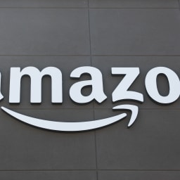 Amazon's 'Amazing' Springtime Fleece Hoodies Are Just $12