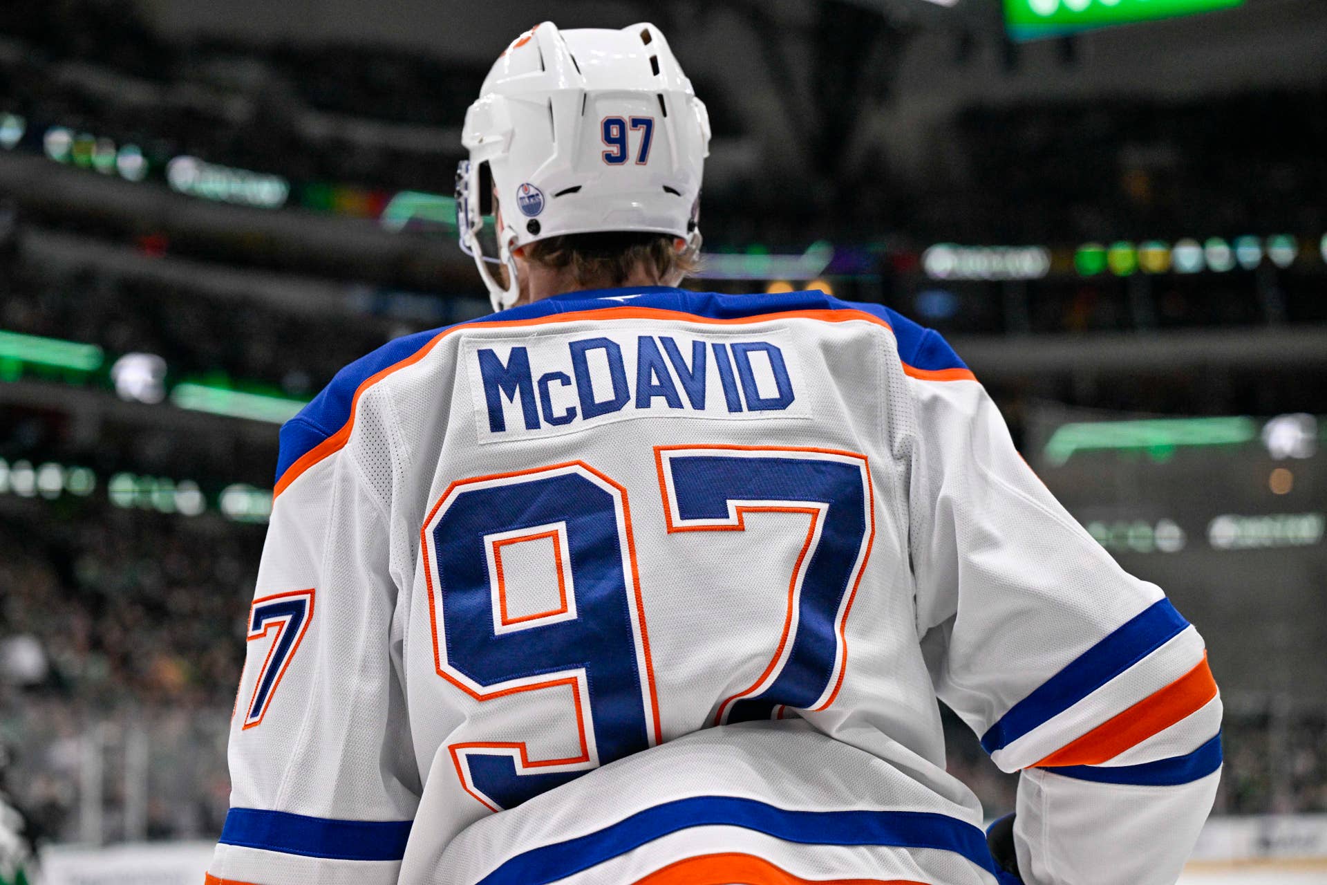 Oilers' Connor McDavid Addresses Meaning of Recent Coaching Comments -  Athlon Sports
