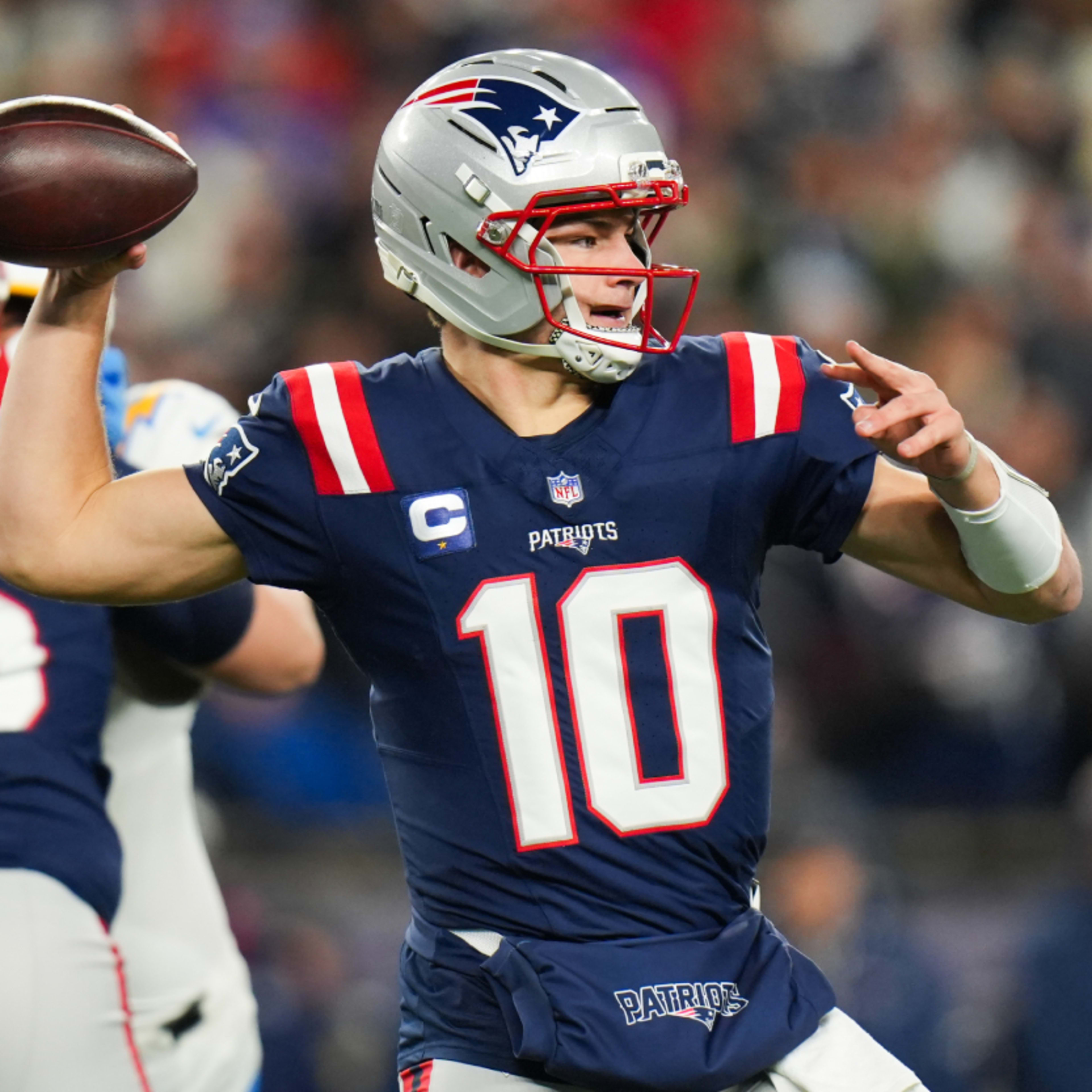 DraftKings Promo Code for Texans vs Patriots: Bet $5, Get $300 if You Win