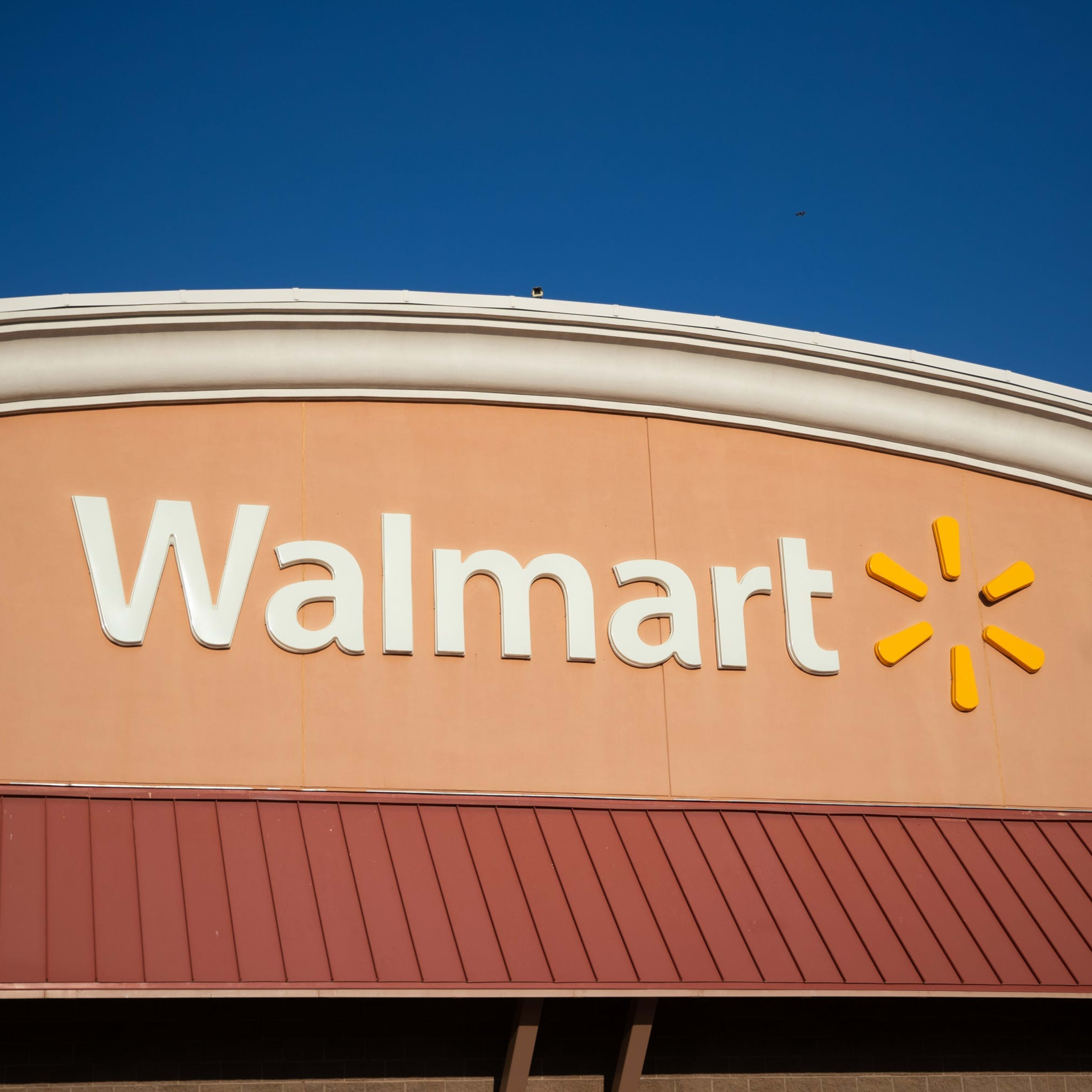 Walmart Is Selling $40 Smart Glasses for $6, And Buyers Say They Have 'Good Sound'