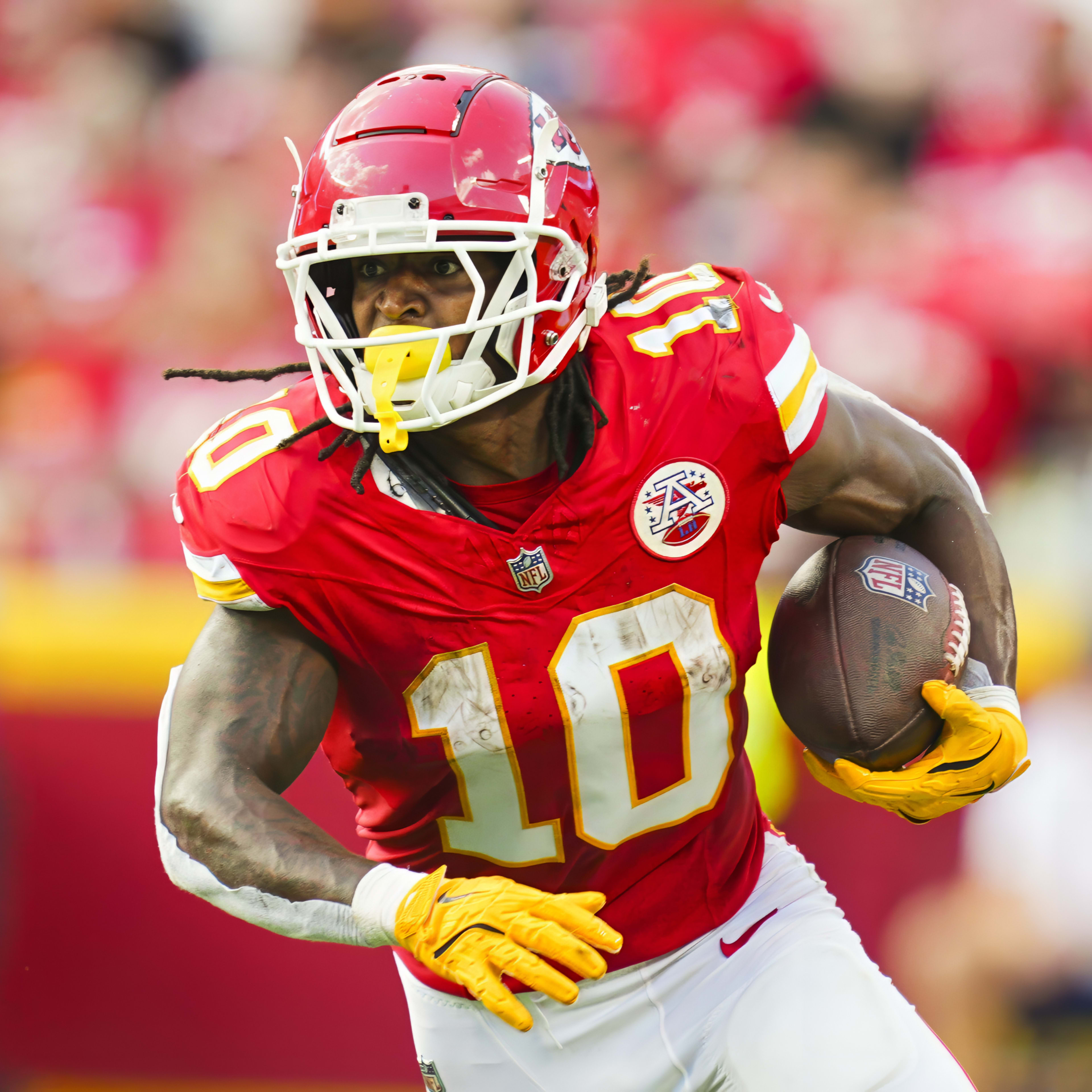 Kansas City Chiefs Forced To Look Long-Term At 1 Key Position - Athlon  Sports