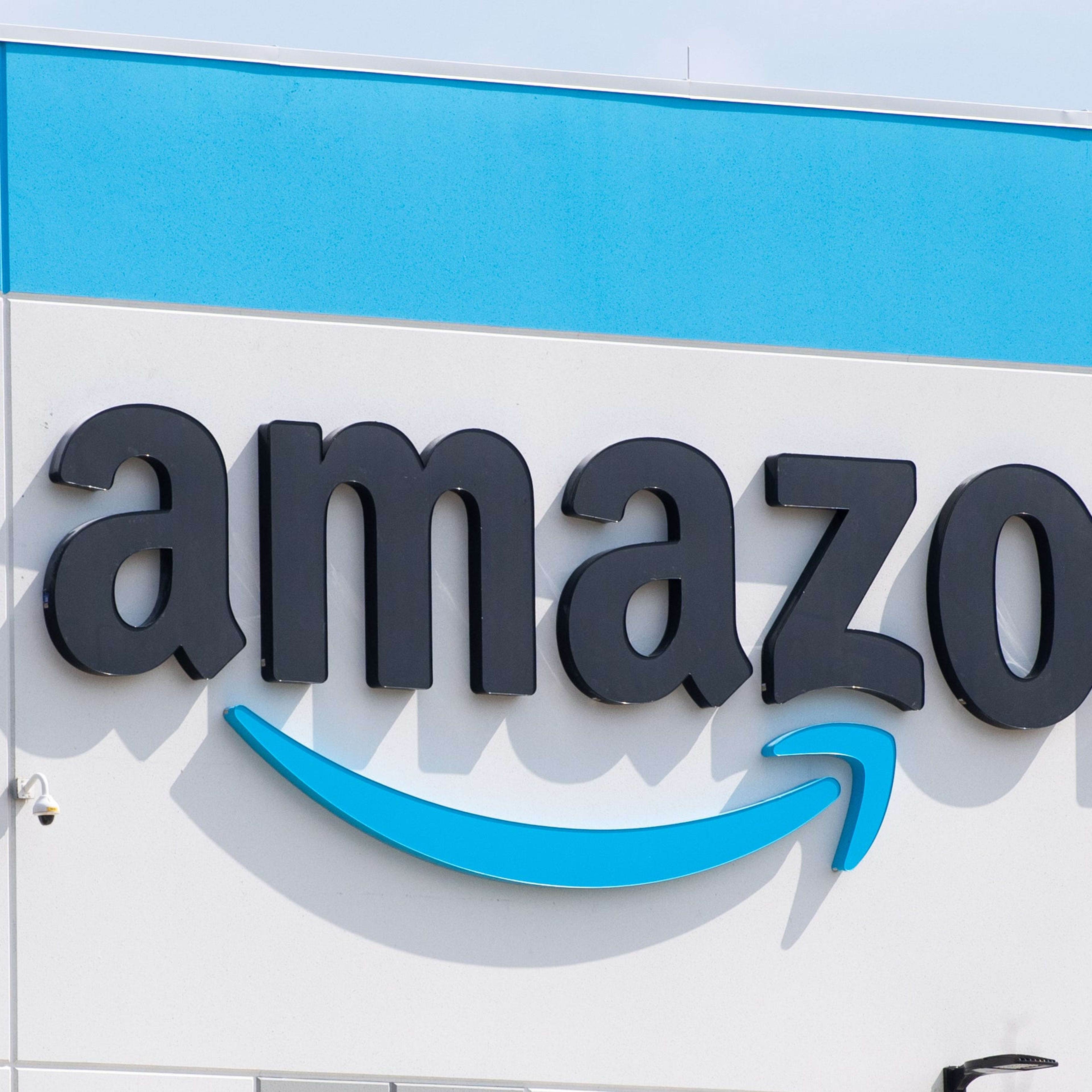 Amazon's Comfy, Relaxed Fleece Sweatshirts Start at $11 — 'Ultra Soft'