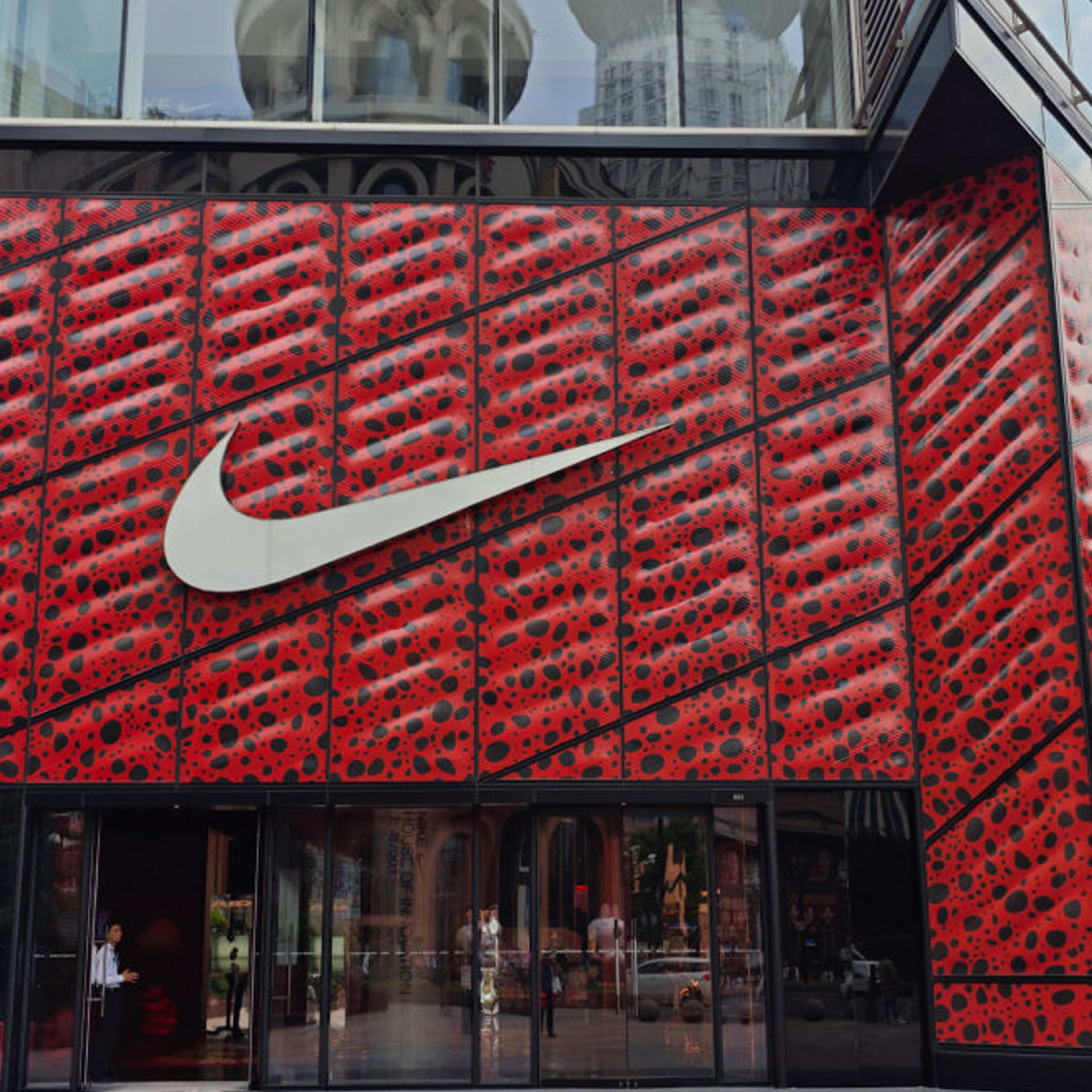 special at nike factory