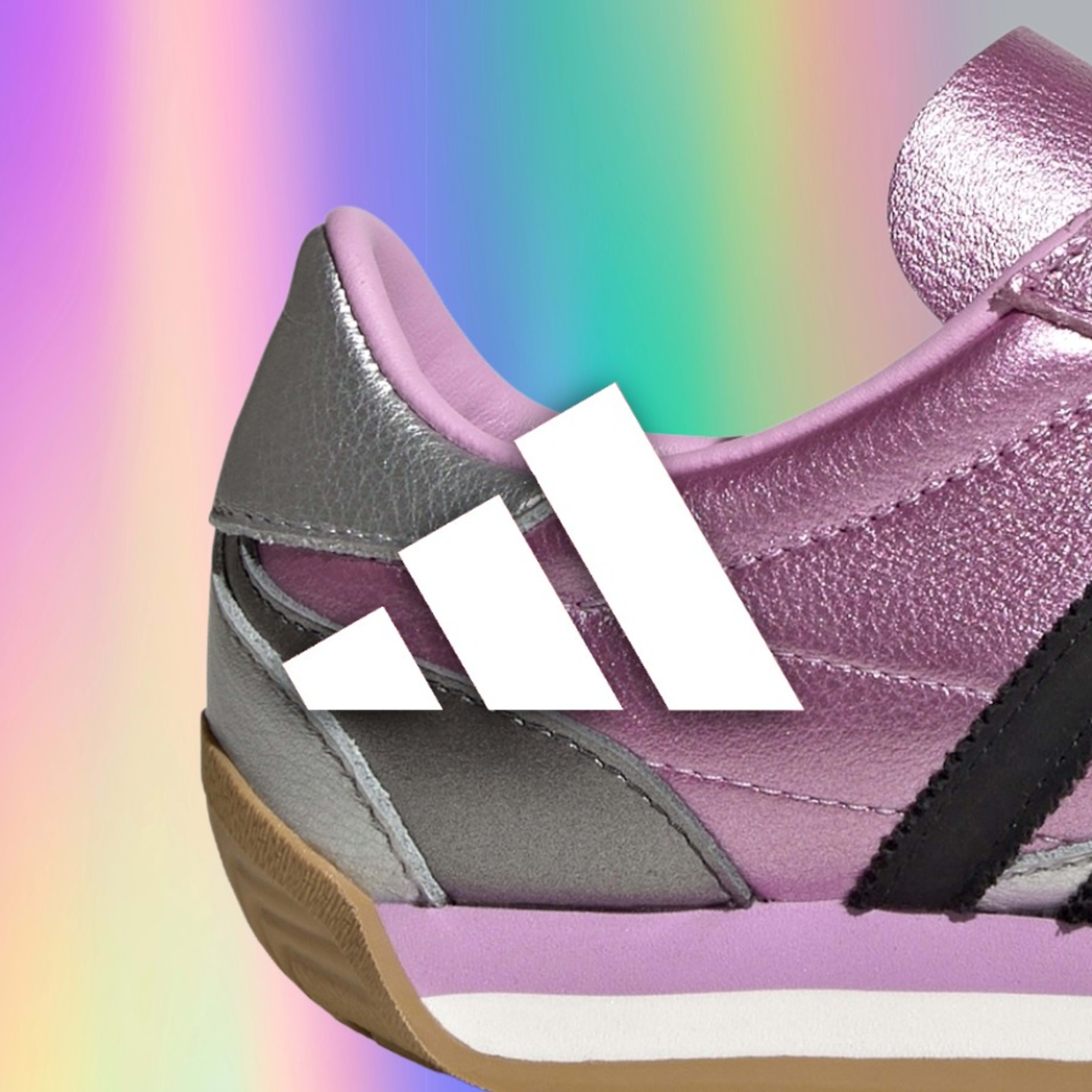 Adidas Outlet Is Selling Women’s $100 Country OG Sneakers for Just $40, and They’re Going Fast