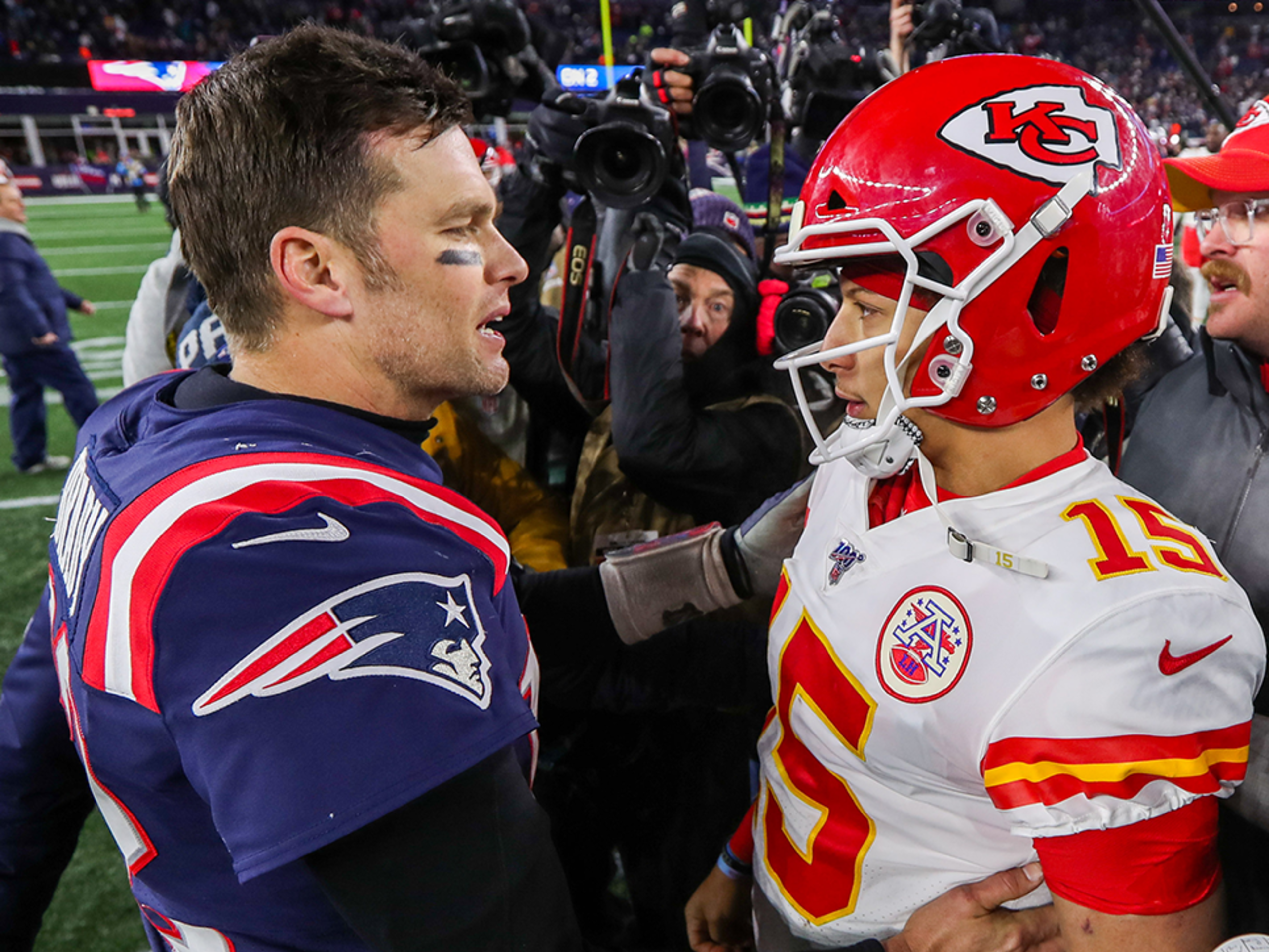 How Does Patrick Mahomes Compare to Tom Brady at 30? - Athlon Sports