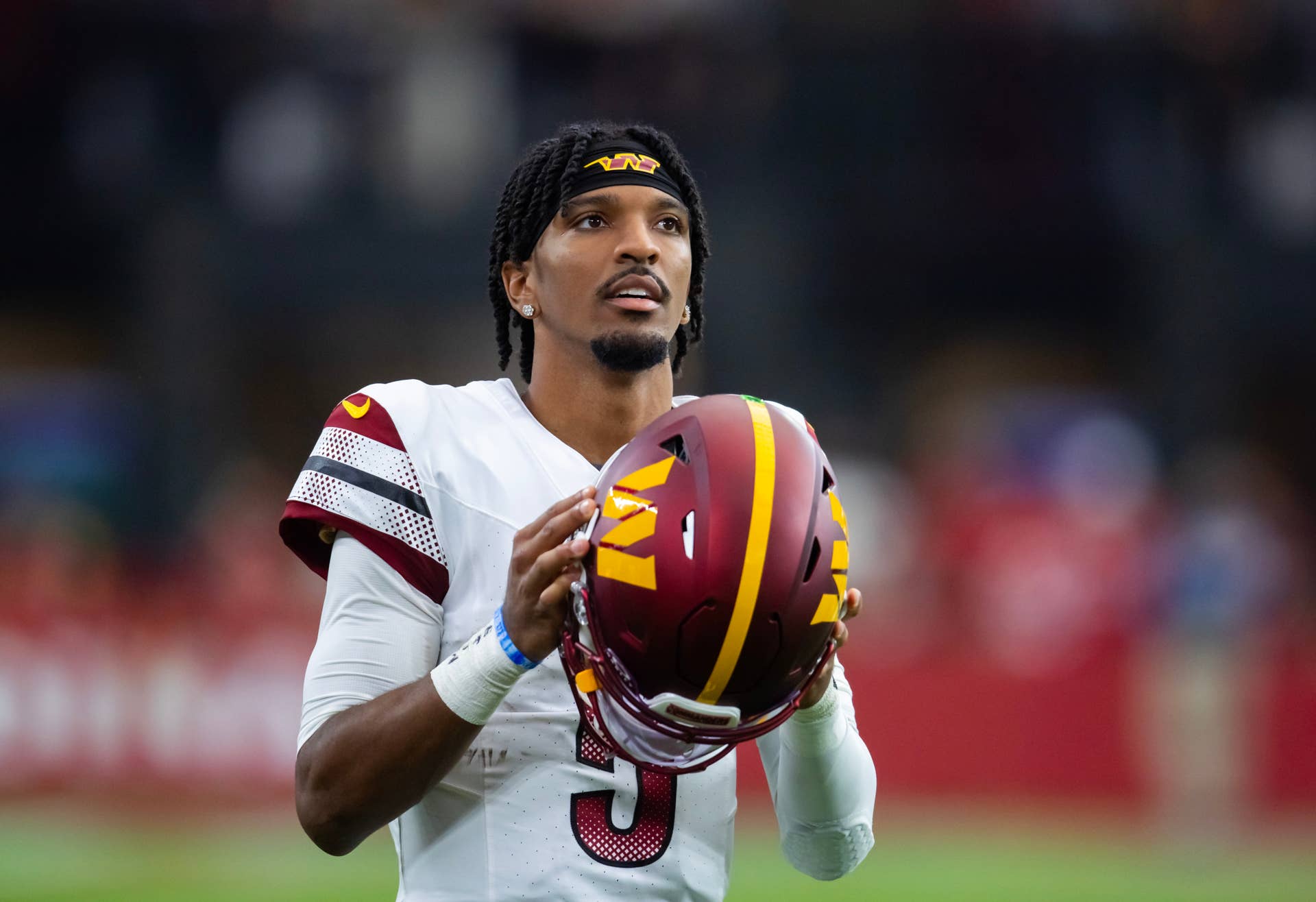 Huge Expectations Placed On Commanders' Jayden Daniels In 2025 - Athlon Sports